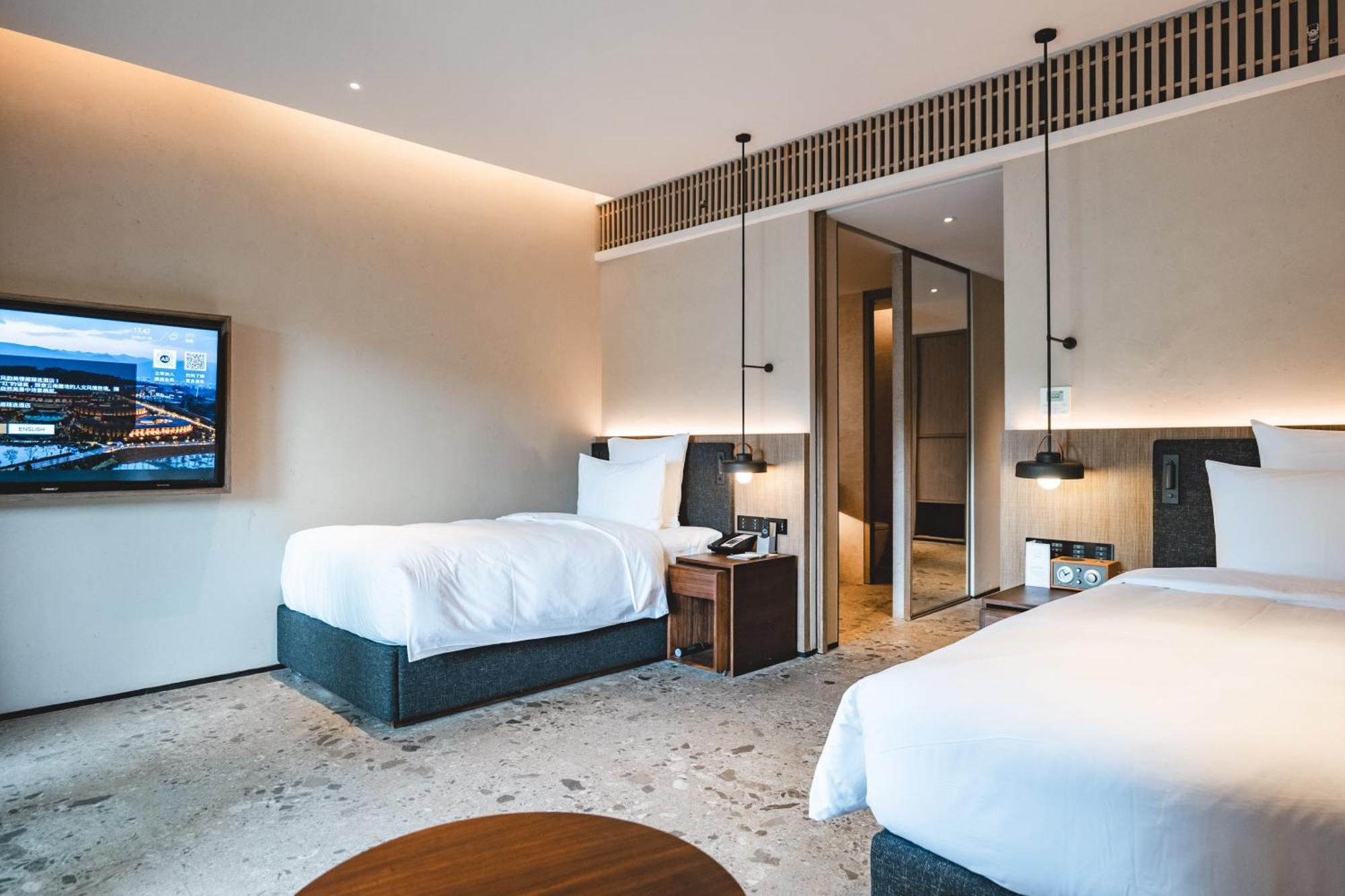 Dongfengyun Hotel Mi'Le-Mgallery Collection Mile Bagian luar foto