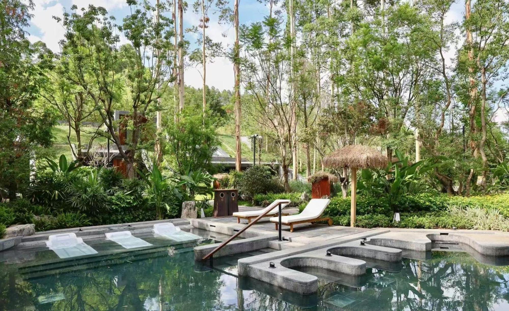 Dongfengyun Hotel Mi'Le-Mgallery Collection Mile Bagian luar foto